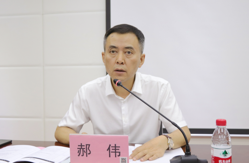 弘揚延安精神凈化政治生態(tài)專題培訓(xùn)班燃氣集團黨委副書記 郝偉
