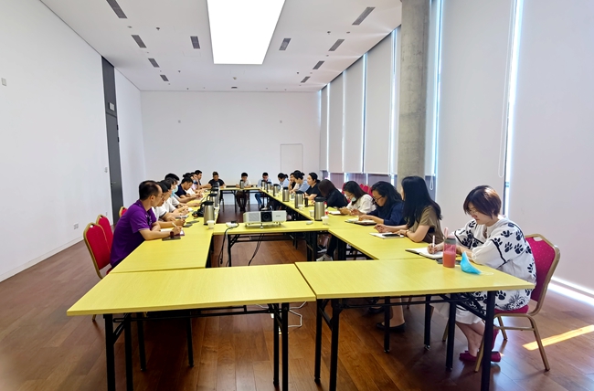 南開大學機關(guān)黨委組織開展黨支部紀檢委員業(yè)務培訓